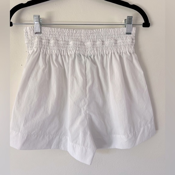 J.Crew White Pull-On Elastic Waist Smocked Beach Shorts Size XS - Picture 4 of 8